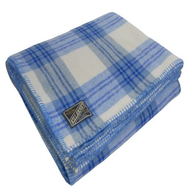 soft lambswool blanket in Blue plaid. Natural white with sky blue, Sea green and royal blue check pattern. 100% pure new wool quality blanket offer luxury and sustainable warmth.