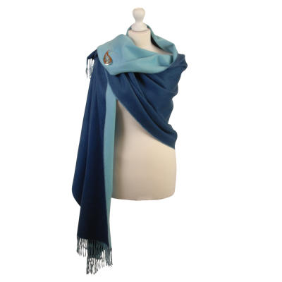 luxurious cashmere pashmina in navy and turquoise. double faced fabric.